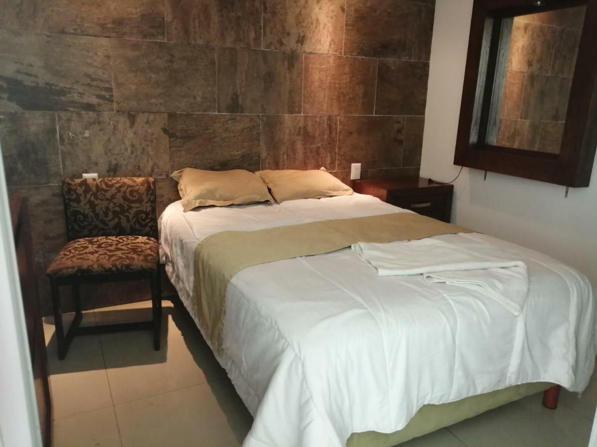 Pule Pule Hostal Boutique Guadalajara Eksteriør billede