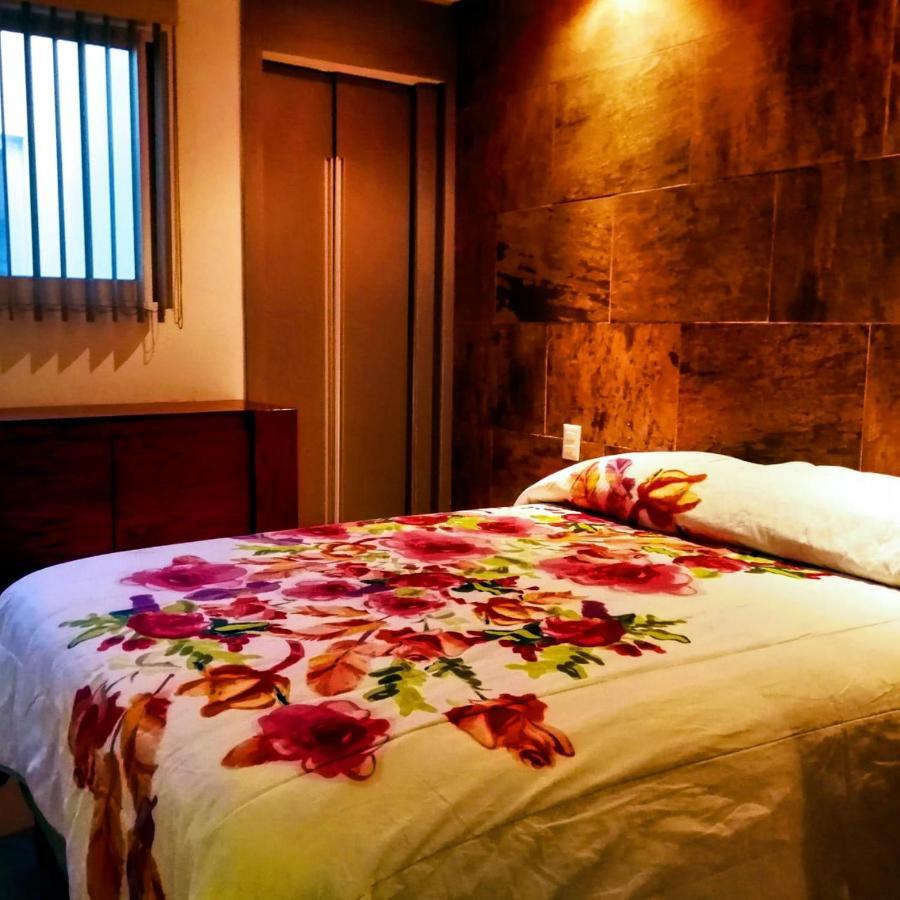 Pule Pule Hostal Boutique Guadalajara Eksteriør billede