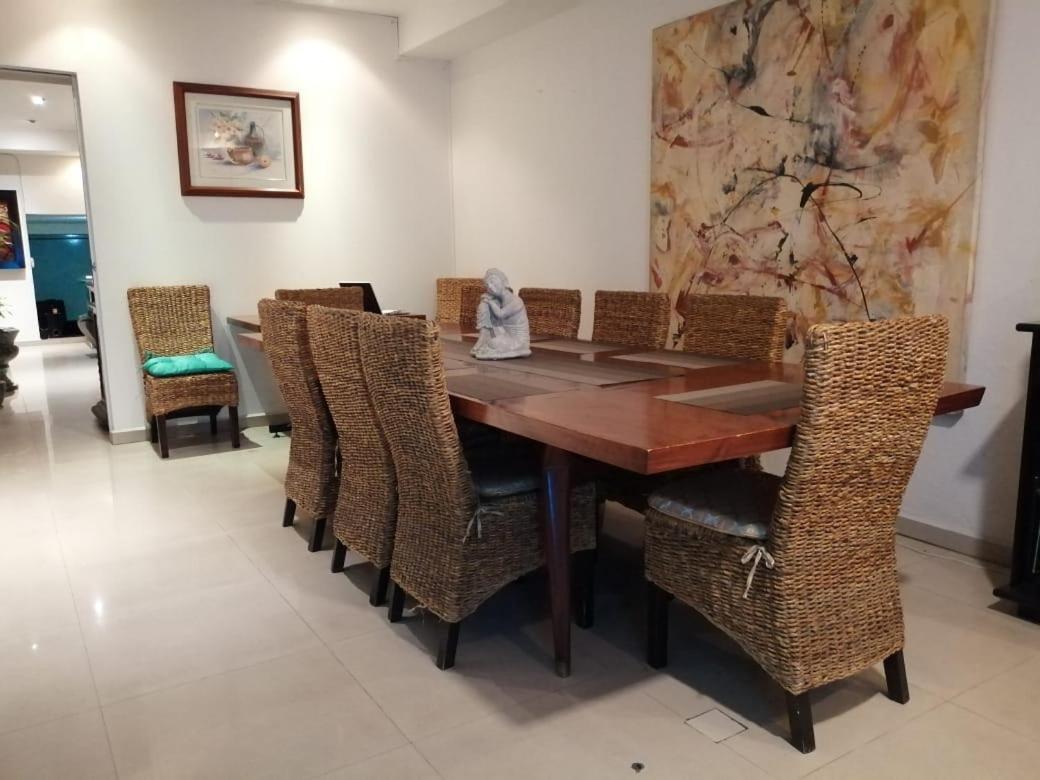 Pule Pule Hostal Boutique Guadalajara Eksteriør billede